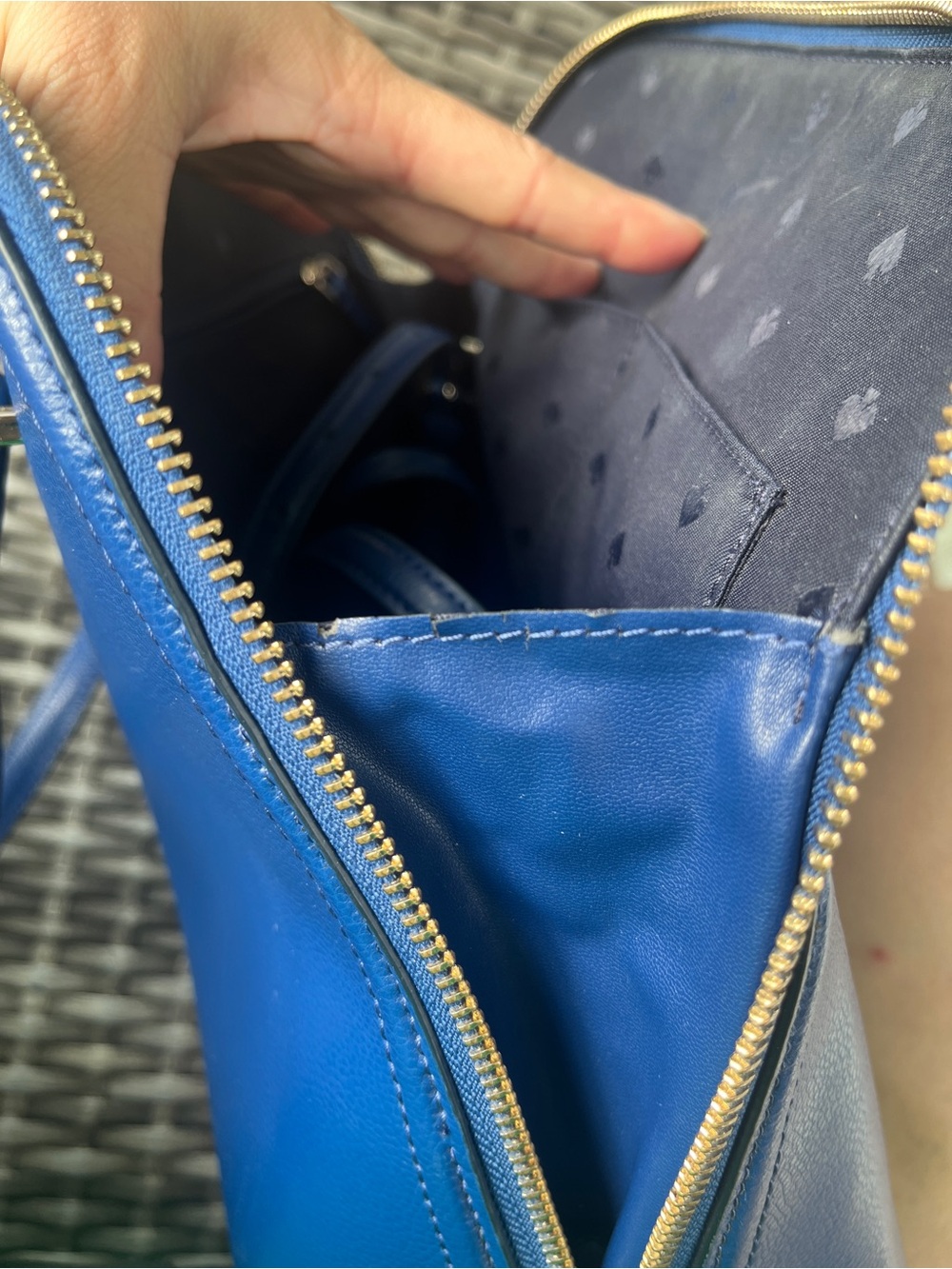 Kate Spade Patterson Drive
Medium Dome Satchel - Picture 6 of 8